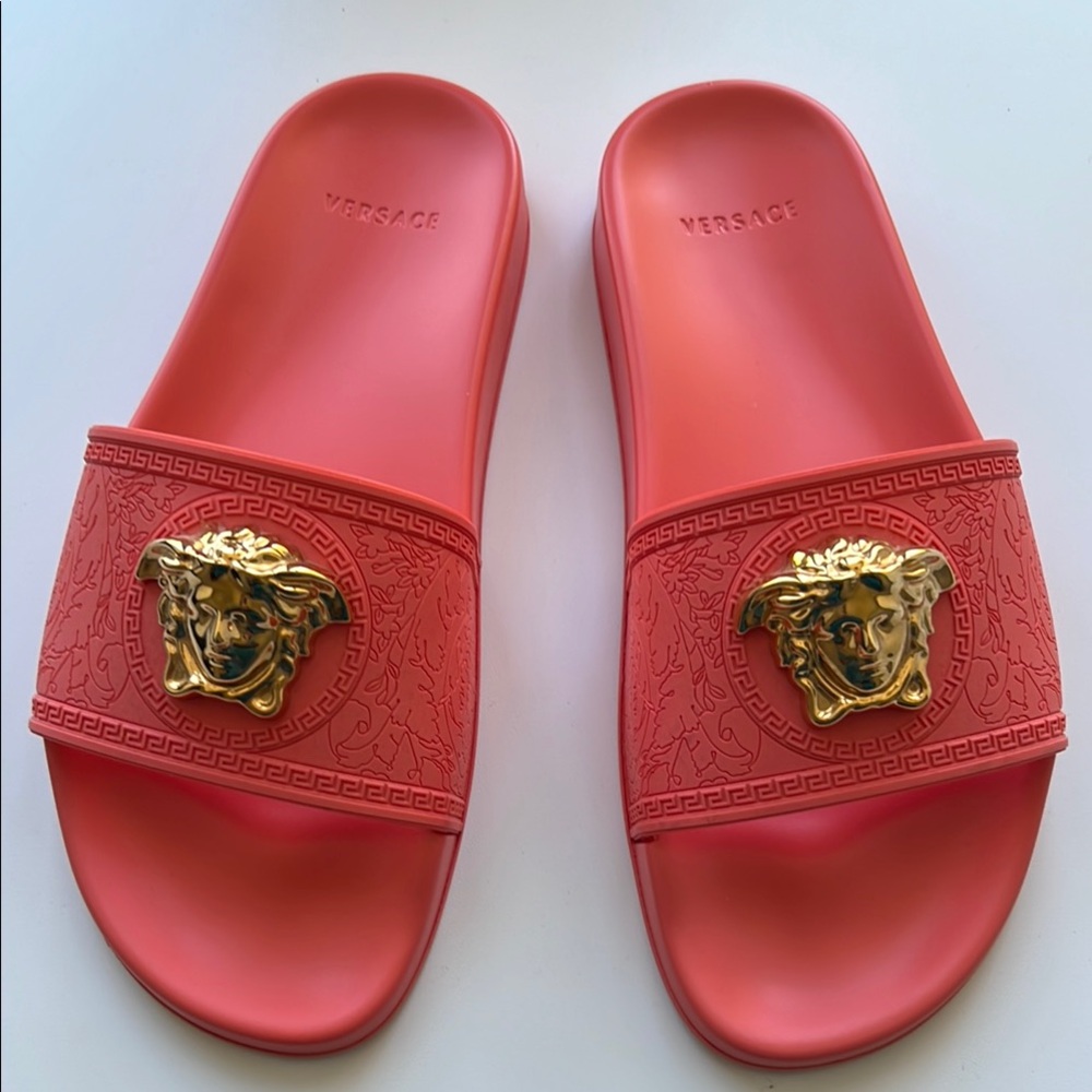 Versace Women's Coral Slides - Picture 5 of 9
